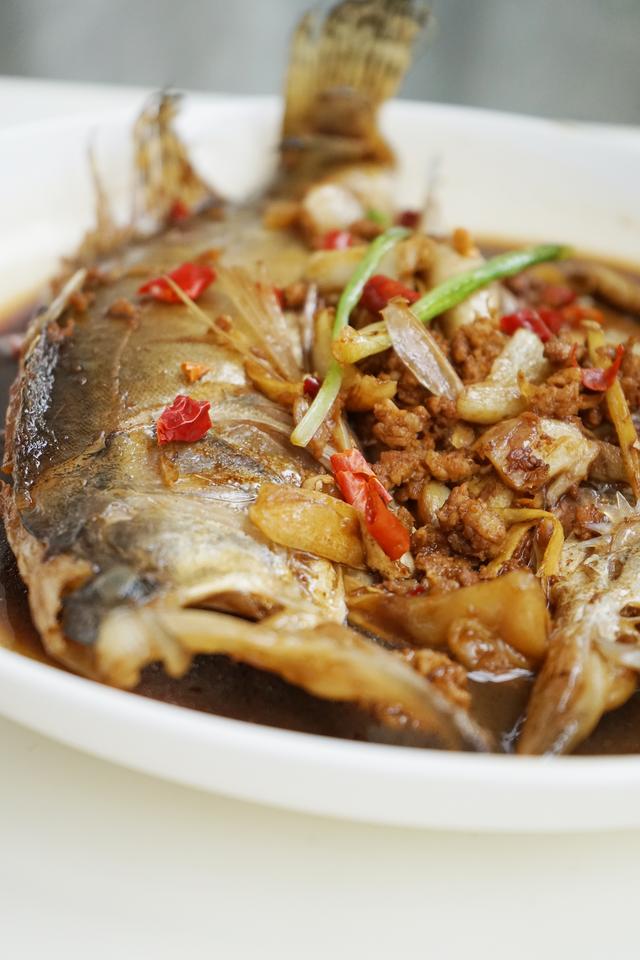 臭桂鱼的做法腌制（做出一条好吃的臭鳜鱼有难 不超过三个步骤做出大师级别臭鳜鱼）