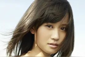 人气女星前田敦子离婚！网曝已分居1年，2岁儿子今后去向成谜图片