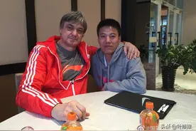 新疆篮球的著名“伯乐”王涛走了，中国篮球界的巨大损失！图片