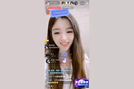 神态太相似？抖音主播彭十六连麦代古拉k，粉丝大呼两人像姐妹图片