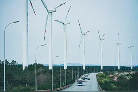 山东有条美丽的滨海公路，被誉为加州一号公路，赶海玩沙都免费图片