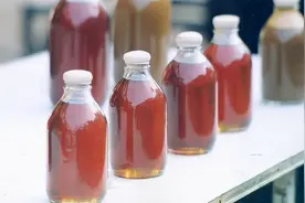 路边现磨的芝麻油，竟然没有1粒芝麻，为了家人健康，不妨看一看图片