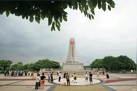 总书记与赣南苏区的脱贫故事 | 11个贫困县全部摘帽，1023个贫困村全部退出图片