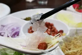 广州坐轻轨能到的小城，却是世界美食之都，日本生鱼片都甘拜下风图片