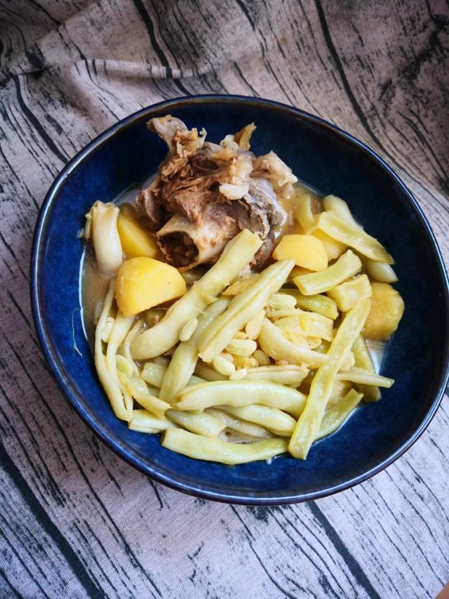 它含8种氨基酸，才15一斤，有条件1周吃两次，不愁孩子长身体