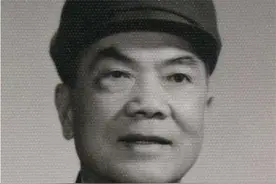他革命一生担任省委书记，建国后回家乡，迎接他的却是失明的母亲图片