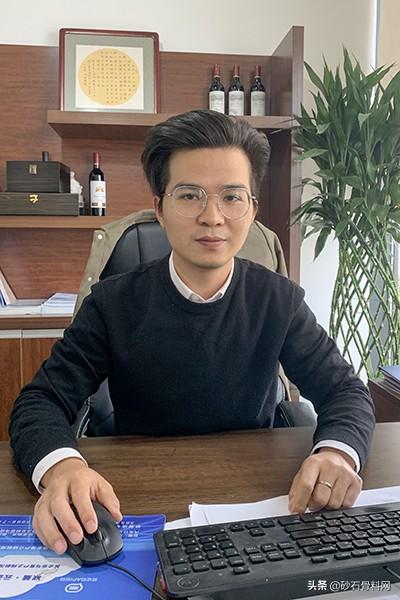 砂石中间商怎么挣钱