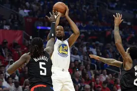 乔丹和杜兰特谁的投篮更无解？看完这5张图，你就有答案了图片