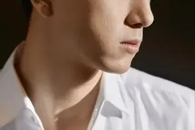 我佩服这顶流敢在巅峰期玩消失图片