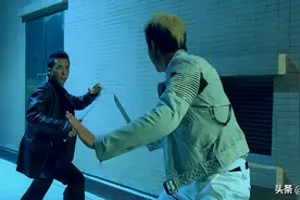 甩棍vs小刀，论《杀破狼》中甄子丹与吴京的械斗图片
