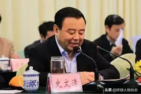 敛财过亿、包养侄女？曾被“千人送别”的网红书记落马，人设崩得稀碎图片