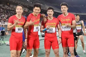 逆袭牙买加！中国接力队有多遗憾？交接棒失误，苏炳添超车英国图片