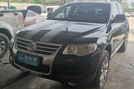 当年新车105万，如今9万不好卖，这辆少见的途锐4.2L遭遇了什么？图片