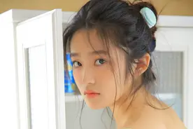 柴蔚，萌甜少女图片