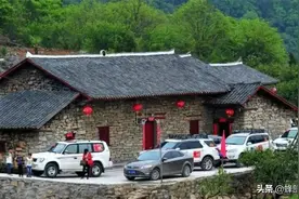 农村建房很讲究，俗语“家有滴泪屋，三年两个哭”，有没有道理？图片