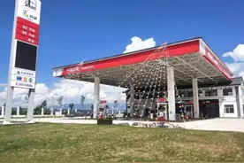 中石化1天在滇投营10座站点图片
