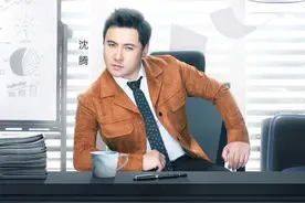 沈腾直男式化妆太好笑！关晓彤被“强制发腮”可还行？图片