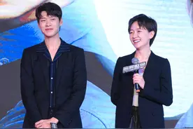 魏大勋和焦俊艳同台，两人满满的CP感！图片