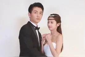 33岁陈晓和颖儿拍婚纱照，害羞到不敢和她对视？整个人身子僵直图片