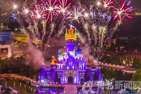 夜游青岛方特梦幻王国 激情浪漫惊险刺激玩到嗨图片