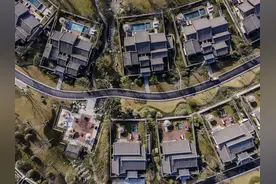 不愧是成都的超五星级酒店，客房全是独栋别墅，院里还有私汤温泉图片