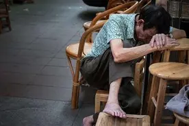 老年痴呆的6大前兆症状，你帮父母留意了吗？图片