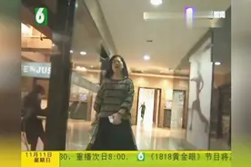健身店里换泳衣，转过身看到保洁大伯站身后！吓到女顾客视频封面