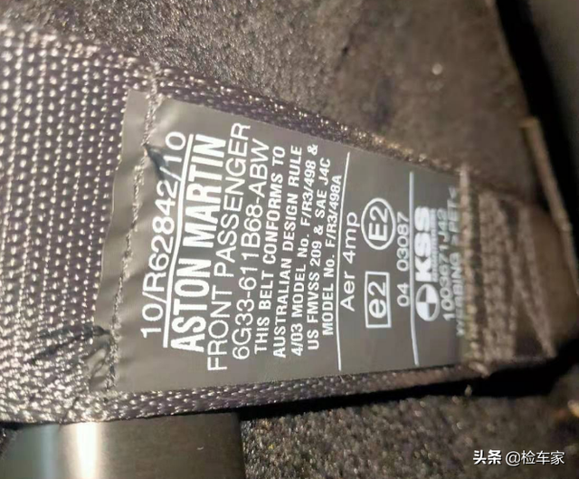 花70万买辆阿斯顿马丁Vantage，打开一看才开2万公里！网友：太值