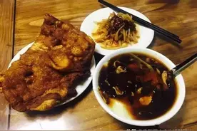 美食导演陈晓卿：如今的北京再也容不下我踏踏实实吃上一顿早餐图片