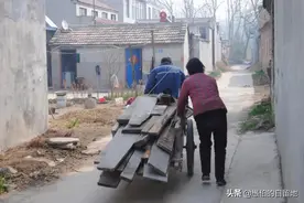 晒晒乡下父母一年的真实收入，他们存的钱比我们夫妻俩还要多图片