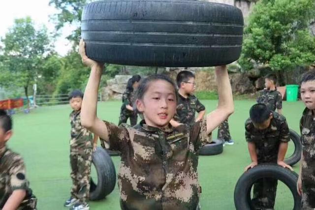 学生特训基地怎么收费(图4)