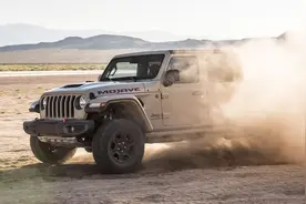 柴油版牧马人皮卡车图片