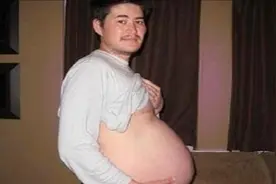 男性也能生子？10年前国外就有过先例，父子平安图片