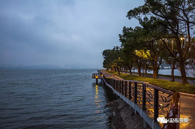 勃勃跳动的城市“绿心”东湖风景区（3）-高端规划，精心运营