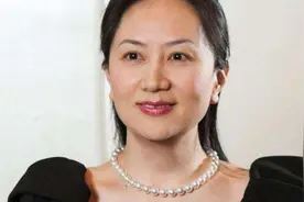 孟晚舟的电子脚镣刺痛人心，华为公主不卑不亢，华为："不会低头"图片