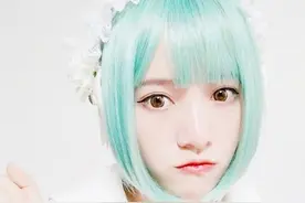 二次元与现实中女装大佬为何喜欢穿丝袜却不穿安全裤？图片