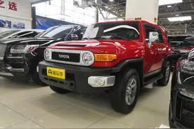 二手车丨复古又时尚，有工具属性的大玩具——FJ 酷路泽图片