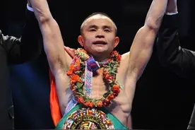 云南矿井走出来的世界拳王，从日赚十元到出场费百万起步图片