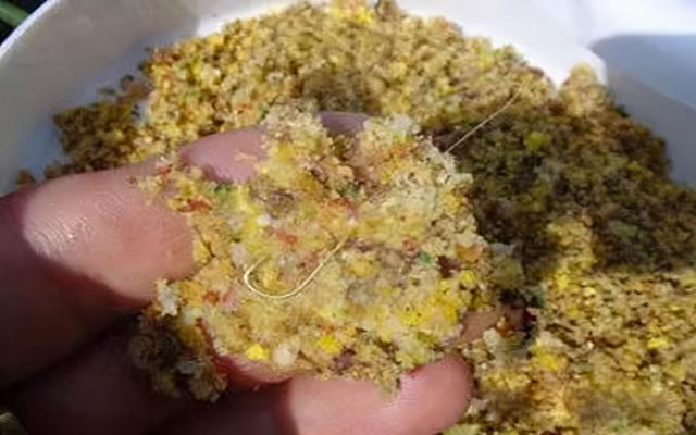 钓鱼用的磷虾粉，只要这样配比，一年四季都可用
