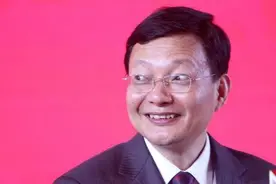 李大霄：急跌无需恐慌！中国股市正在回归理性与健康，从长远来看，一切都是浮云，只有业绩才是永恒图片