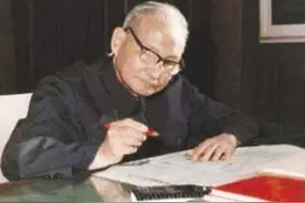 94年，陈云曾亲自打电话到电视台，点名这部电视剧：马上停播图片