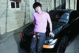 恶魔星二代：15岁无证驾驶，17岁蹂躏女孩，深挖背后的保护伞图片