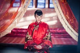 女人的爱像骆驼的爱，于凤至，张学良赵四小姐，到底谁辜负了谁？图片