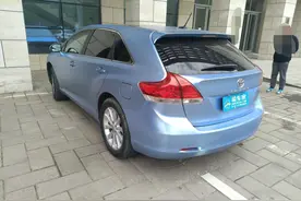 汉兰达同胞兄弟，保有量屈指可数，当年卖54万的丰田威飒长啥样？图片