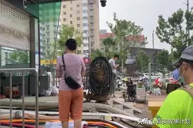 消失于郑州5号线地铁洪水里的丈夫邹德强，上海妻子跨越千里寻找图片
