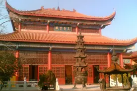 为何寺庙大多禁止游客对佛像拍照？知道原因后，网友：不敢拍了图片