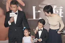 孙俪晒女儿小花近照，扎可爱双马尾，夏日奔跑太像“女汉子”本人图片