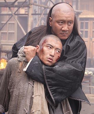 这部电影拍了10年，原本有周星驰张国荣参演，谢霆锋拍戏救了命