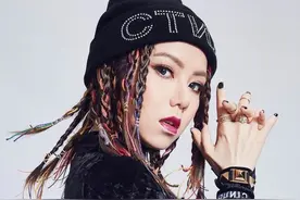 邓紫棋辫子造型又酷又可爱，百变造型毫不违和图片