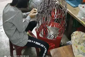 老板娘靠个小车房，外发手工，闷声发大财图片